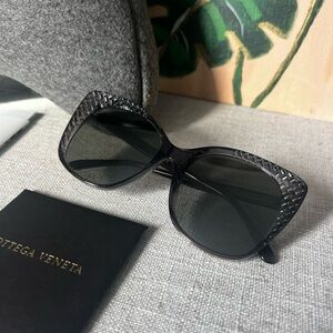 NEW BOTTEGA VENETA SUNGLASSES BV 0149S 001 GRAY/GUNMETAL